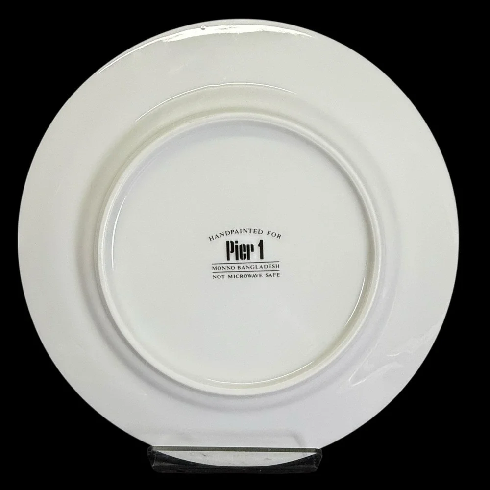 PIER 1 Gold Rim White 7.5